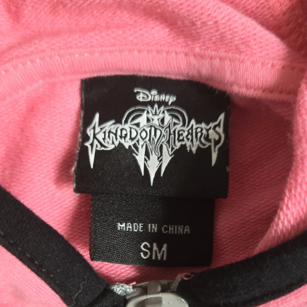 Disney Kingdom Hearts III Kairi Girls Sleeveless Hoodie Hot Topic Exclusive - Picture 4 of 4